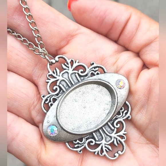 Anthropologie Pewter/Swarovski Crystal Magnetic Frame Ornament - Picture 3 of 5